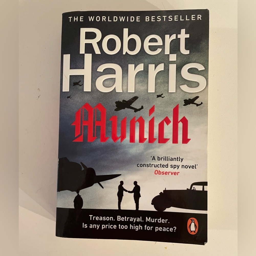 Robert Harris Munich Paperback